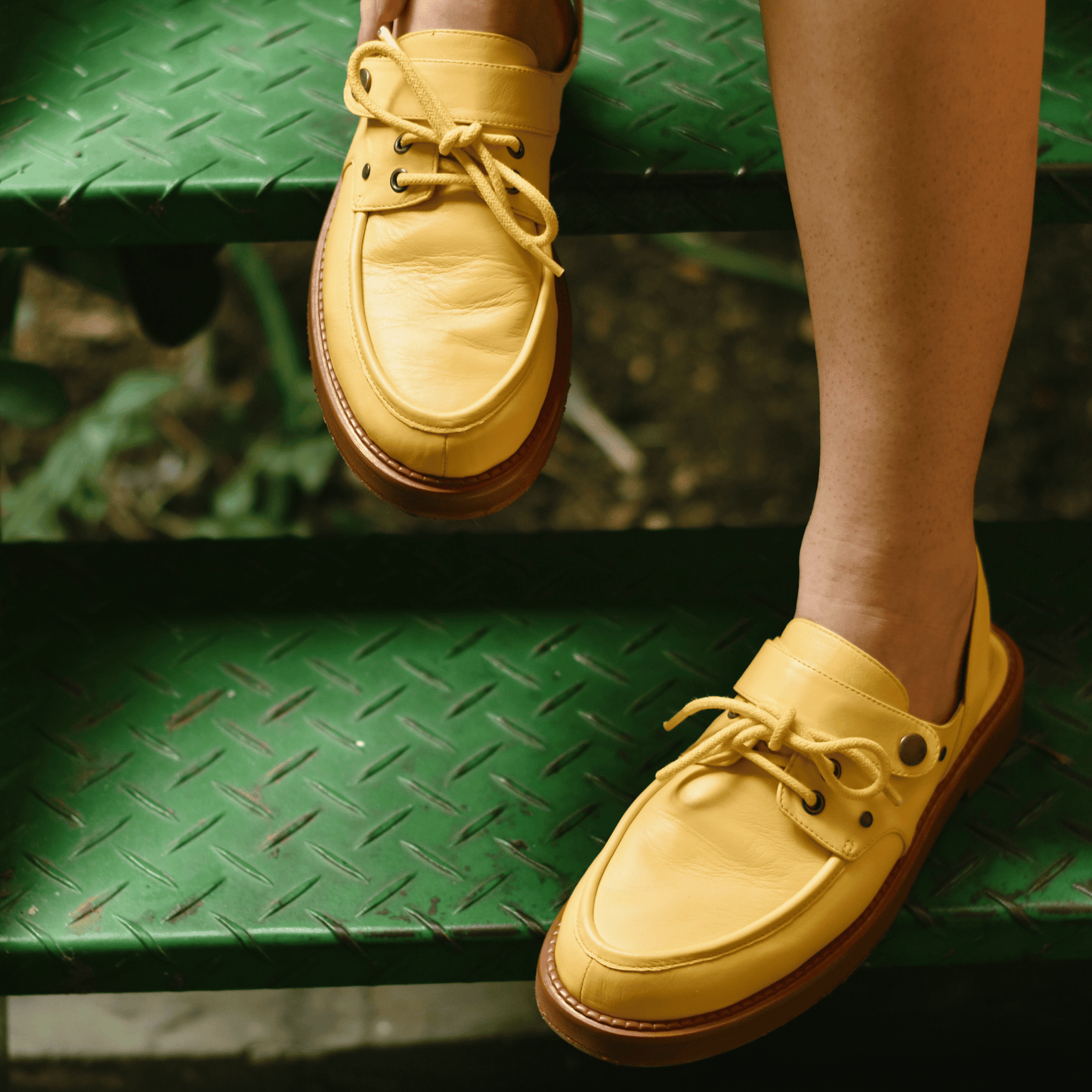Mocassim Cume Slingback Couro